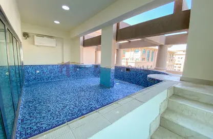 Penthouse - 4 Bedrooms - 6 Bathrooms for sale in Tower 8 - Porto Arabia - The Pearl Island - Doha