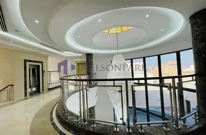 Villa - 5 Bedrooms - 7+ Bathrooms for rent in Waterfront West Villas - Waterfront Residential - The Waterfront - Lusail