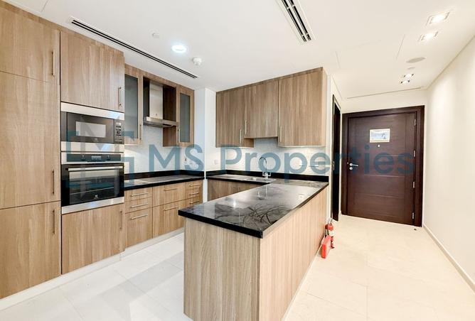 975146 - Property Image 2