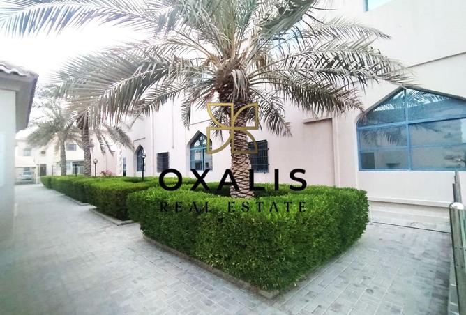 937931 - Property Image 2