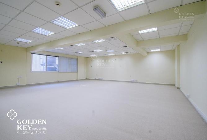 910209 - Property Main Image