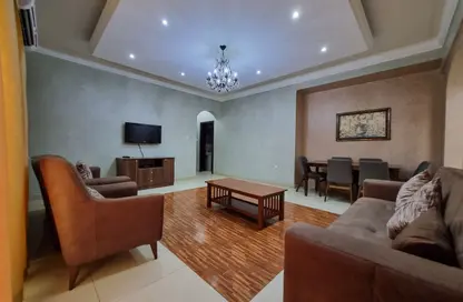 Apartment - 2 Bedrooms - 2 Bathrooms for rent in Al Sadd Road - Al Sadd - Doha