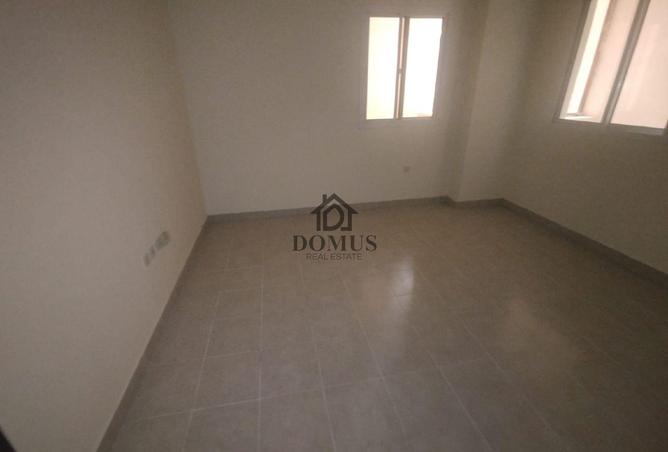 992551 - Property Image 3