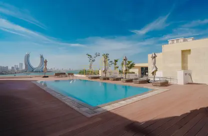 Apartment - 2 Bedrooms - 3 Bathrooms for rent in Gewan Island - The Pearl Island - Doha