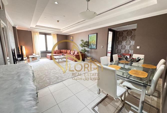 976399 - Property Image 2