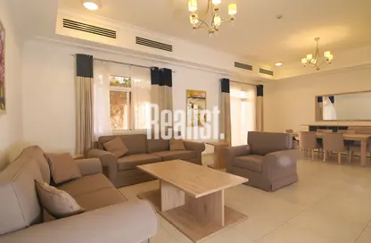 مجمع سكني - 3 غرف نوم - 4 حمامات للايجار في برج أسباير - الوعب - الوعب - الدوحة