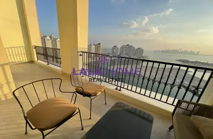Duplex - 4 Bedrooms - 5 Bathrooms for rent in Viva West - Viva Bahriyah - The Pearl Island - Doha