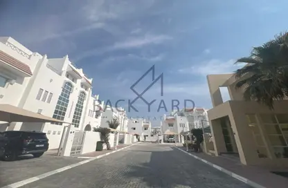 Villa - 4 Bedrooms - 4 Bathrooms for rent in Ain Khaled Villas - Ain Khaled - Doha
