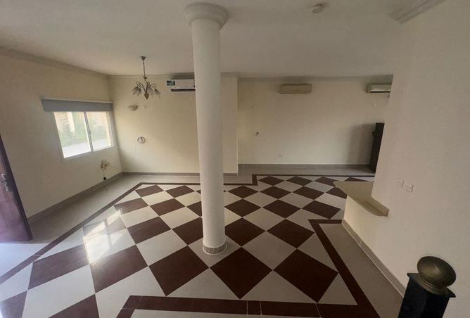 945769 - Property Image 3