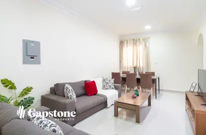 Apartment - 2 Bedrooms - 2 Bathrooms for rent in Bin Omran 35 - Fereej Bin Omran - Doha