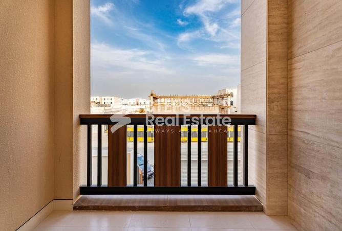 980159 - Property Image 3