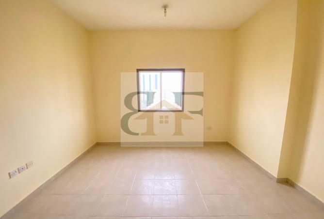 986838 - Property Image 3