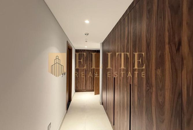 971282 - Property Image 3