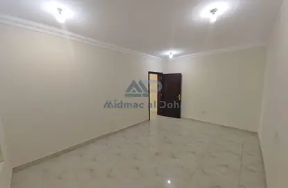 شقة - غرفة نوم - 1 حمام للايجار في شمال مويثر - منطقة مويثر - الدوحة