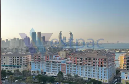 شقة - غرفة نوم - 2 حمامات للايجار في برج 13 - بورتو أرابيا - جزيرة اللؤلؤة - الدوحة