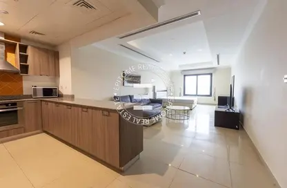 Apartment - Studio - 1 Bathroom for rent in Porto Arabia - The Pearl Island - Doha