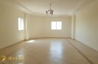 Apartment - 2 Bedrooms - 2 Bathrooms for rent in Al Sadd Road - Al Sadd - Doha
