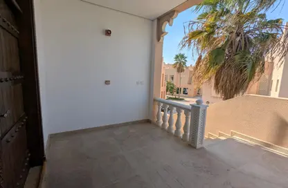 شقة - 2 غرف نوم - 2 حمامات للايجار في البوابة الشرقية - بحيرة وست لاجون - الدوحة