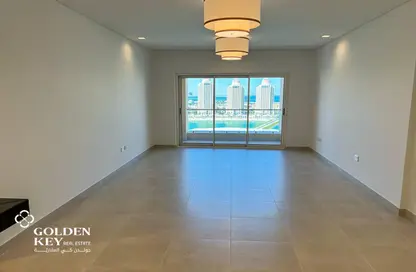 Apartment - 1 Bedroom - 2 Bathrooms for rent in Viva West - Viva Bahriyah - The Pearl Island - Doha