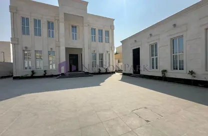 فيلا - 8 غرف نوم - 8 حمامات للبيع في روضة الحمامة - الضعاين