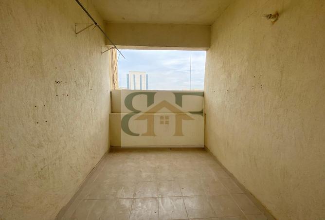 988667 - Property Image 3