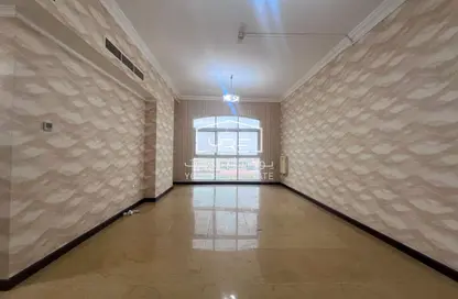 Apartment - 2 Bedrooms - 2 Bathrooms for rent in Al Sadd Road - Al Sadd - Doha