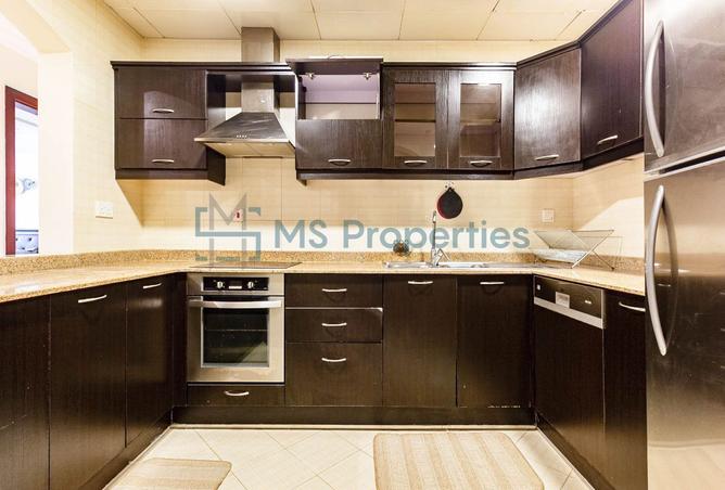 967923 - Property Image 3