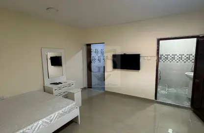 Apartment - Studio - 1 Bathroom for rent in Onaiza - Onaiza - Doha