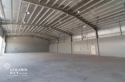 Warehouse - Studio - 7+ Bathrooms for rent in Argentine Neighbourhood - Birkat Al Awamer - Al Wakra