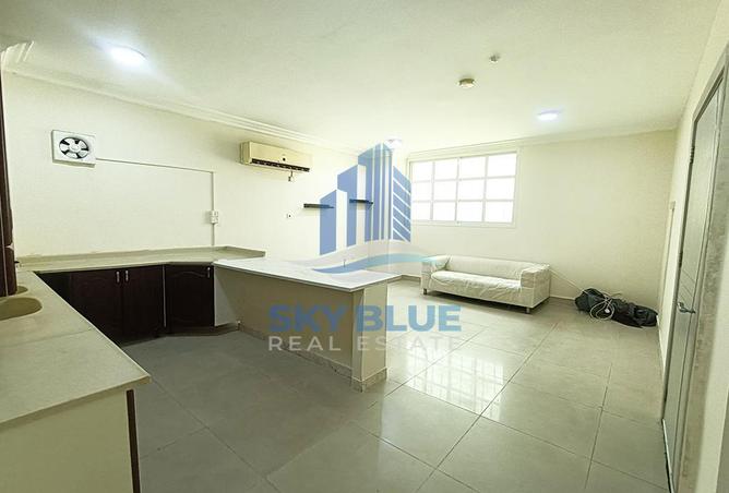 908832 - Property Main Image