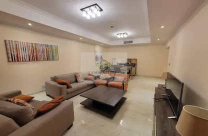 Apartment - 2 Bedrooms - 2 Bathrooms for rent in Al Jazeera Street - Fereej Bin Mahmoud North - Fereej Bin Mahmoud - Doha