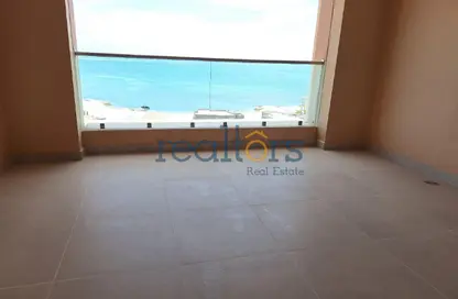 Apartment - Studio - 1 Bathroom for rent in Al Mutahidah Tower - Viva Bahriyah - The Pearl Island - Doha