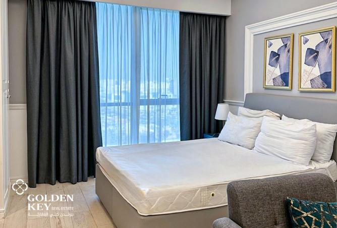 992233 - Property Image 3