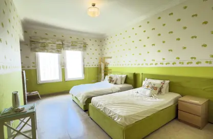 Apartment - 3 Bedrooms - 4 Bathrooms for sale in West Porto Drive - Porto Arabia - The Pearl Island - Doha