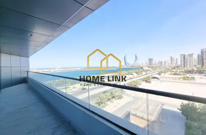 Apartment - 2 Bedrooms - 2 Bathrooms for rent in Marina Residences 195 - Marina District - Lusail