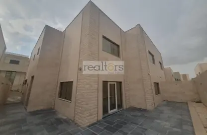 Outdoor Building image for: Villa - 4 Bedrooms - 5 Bathrooms for rent in Mamoura 18 - Al Maamoura - Doha, Image 1