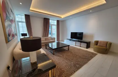 شقة - 2 غرف نوم - 4 حمامات للايجار في حدائق فلورستا - حدائق فلورستا - جزيرة اللؤلؤة - الدوحة