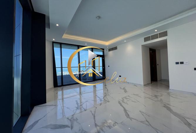 978913 - Property Image 2