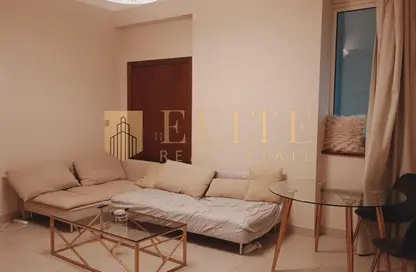 Apartment - 1 Bedroom - 2 Bathrooms for rent in Viva West - Viva Bahriyah - The Pearl Island - Doha