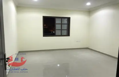 شقة - 4 غرف نوم - 1 حمام للايجار في شارع السد - السد - الدوحة