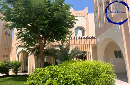 Villa - 4 Bedrooms - 6 Bathrooms for rent in West Gate - West Bay Lagoon - Doha