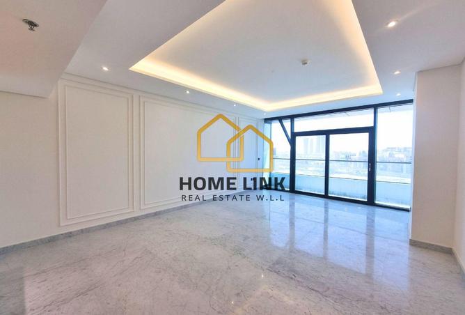 976932 - Property Image 2