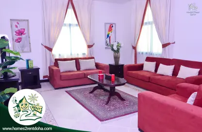 Living Room image for: Villa - 4 Bedrooms - 4 Bathrooms for rent in Al Thumama - Al Thumama - Doha, Image 1