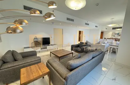 Apartment - 3 Bedrooms - 4 Bathrooms for rent in West Bay Tower - West Bay - West Bay - Doha