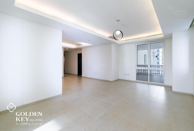 704182 - Property Image 3