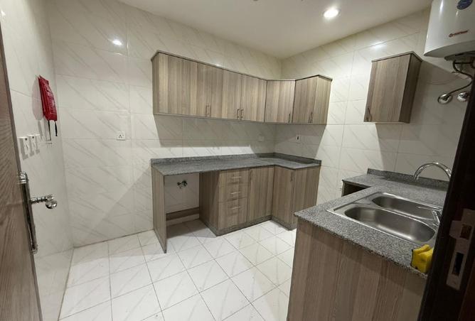 950377 - Property Image 3