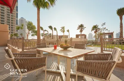 Townhouse - 2 Bedrooms - 3 Bathrooms for rent in Abraj Bay - Abraj Quartiers - The Pearl Island - Doha Townhouse - 2 Bedrooms - 3 Bathrooms for rent in Abraj Bay - Abraj Quartiers - The Pearl Island - Doha