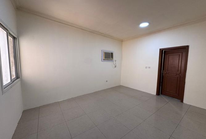 935219 - Property Main Image