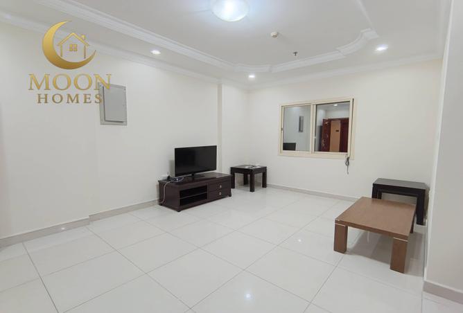 976322 - Property Image 2