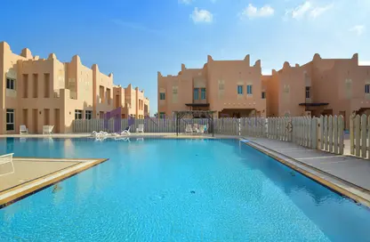 Villa - 4 Bedrooms - 5 Bathrooms for rent in East Gate - West Bay Lagoon - Doha